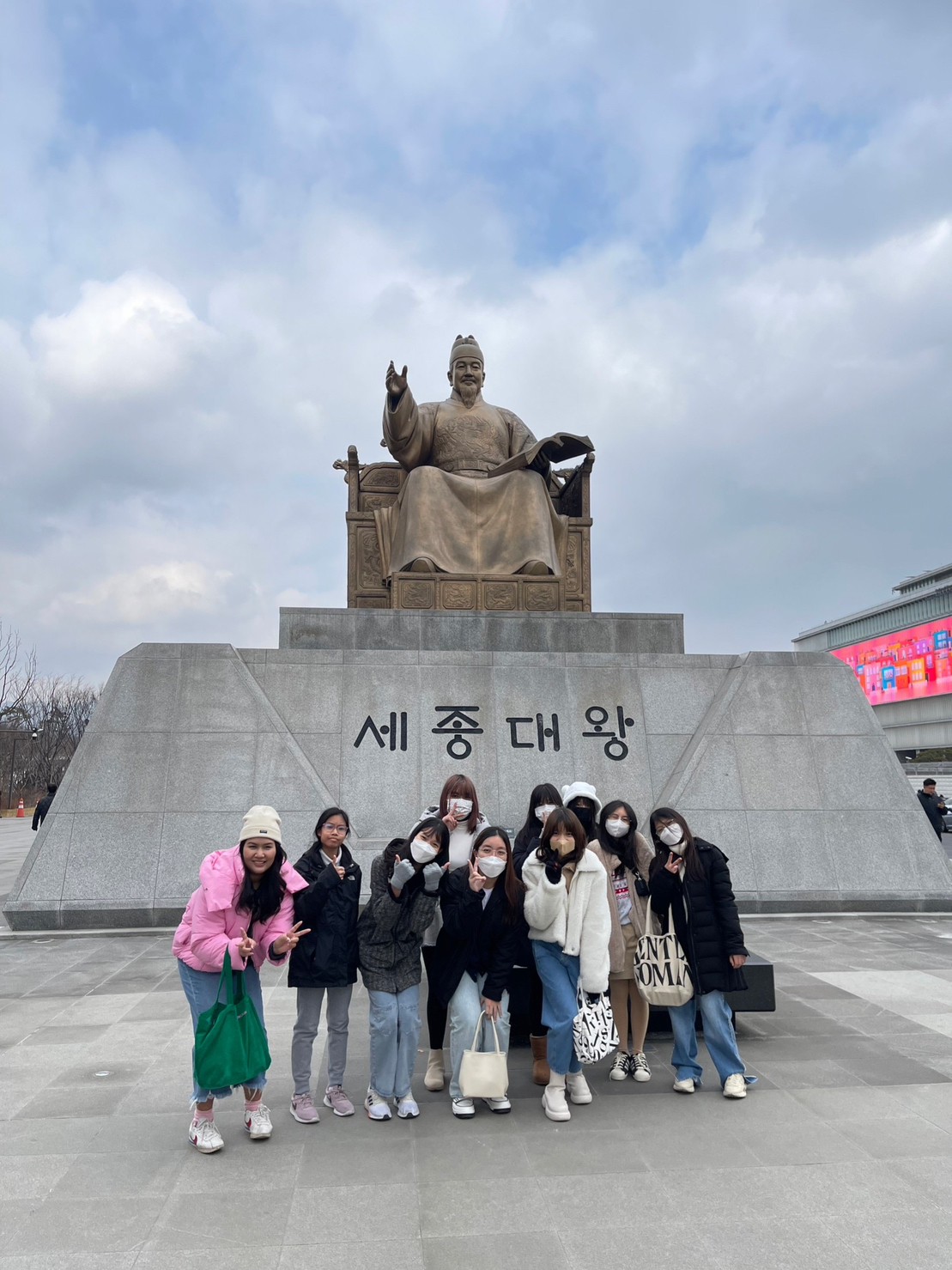 LINE_ALBUM_Korea -cultural exchange camp_230527_18