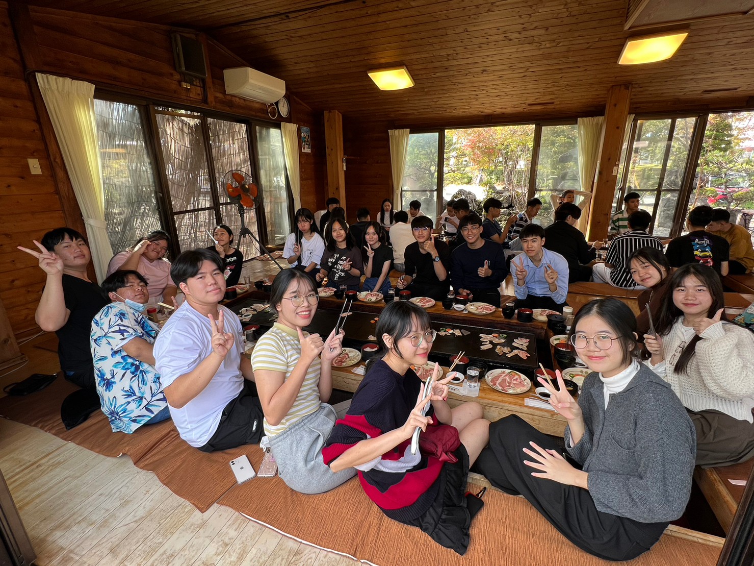 LINE_ALBUM_DAY 4_๒๓๑๑๑๒_31