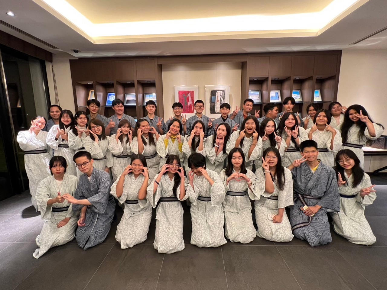 LINE_ALBUM_DAY 4_๒๓๑๑๑๒_7